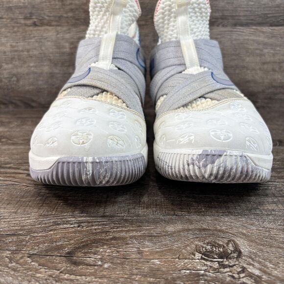 Nike LeBron Soldier 12 SFG Shoes Men's 12 White Blue Basketball AO2609-101 - Picture 4 of 8